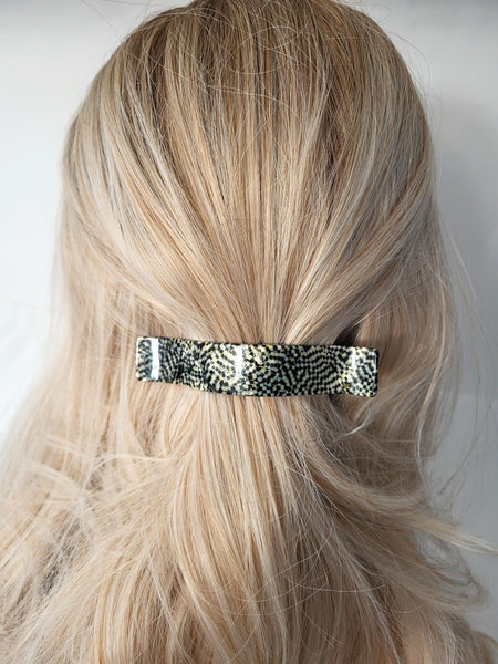 "Giselle" Slide Jaw ~ HANDMADE IN FRANCE ~ Serpentine ~ NEW!