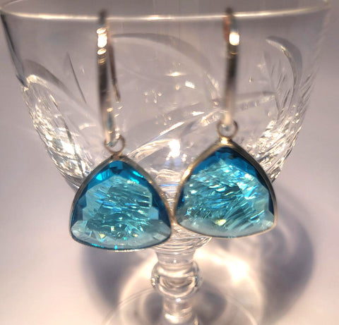 Pink Lily ~ Czech Glass Drop Earrings #86-6 Turquoise