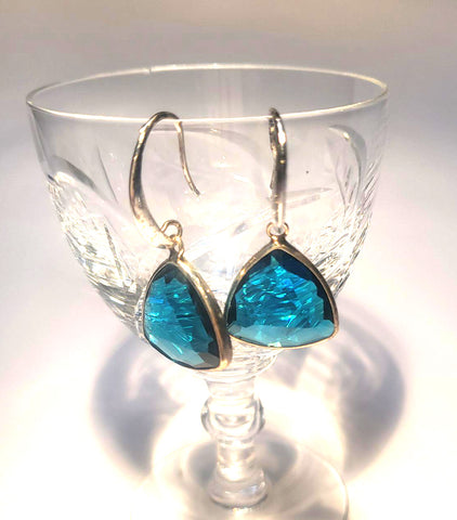 Pink Lily ~ Czech Glass Drop Earrings #86-8 Azure