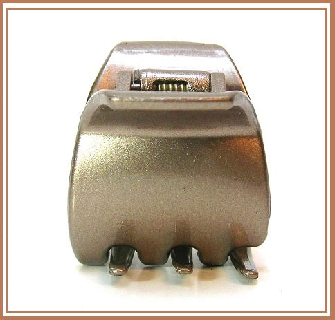 "Paige"  Small Jaw ~ Made in France ~ Cafe Creme