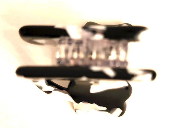 Pink Lily ~ "Puff" Cat Jaw ~ Black & White