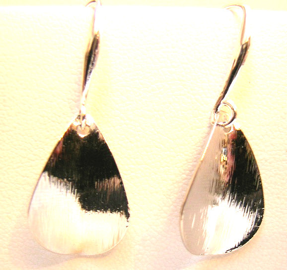Pink Lily ~ Matte Disc  Earrings #108