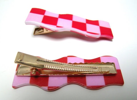 Pink Lily ~ "Wave" Checkerboard ~ Red & Pink  ~ Pinch Clip #146