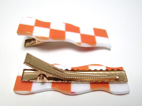 Pink Lily ~ "Wave" Checkerboard ~ White & Orange  ~ Pinch Clip #147
