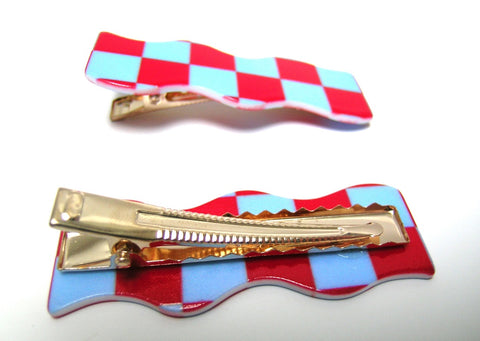 Pink Lily ~ "Wave" Checkerboard ~ Blue & Red  ~ Pinch Clip #148