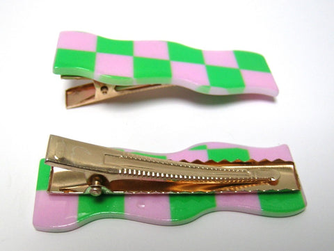 Pink Lily ~ "Wave" Checkerboard ~ Pink & Green  ~ Pinch Clip #150
