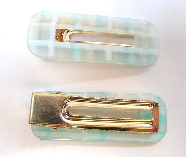 Pink Lily ~ "Taylor" Light Blue Plaid ~  Pinch Clip #117