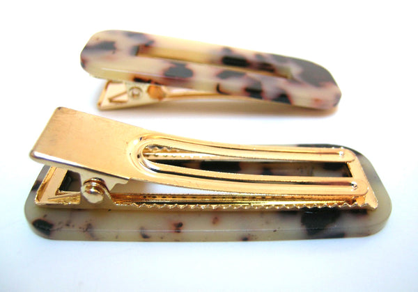 Pink Lily ~ "Taylor" Ivory Tokyo  Rectangle Pinch Clip  #40